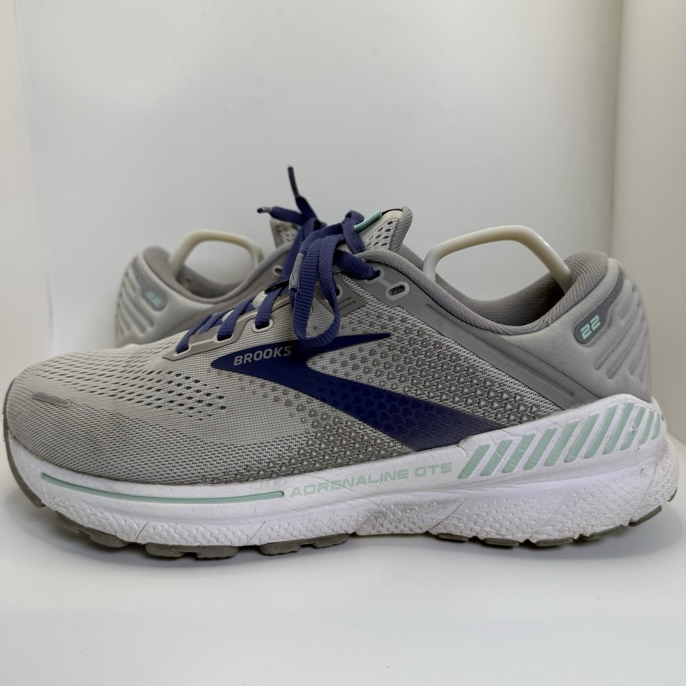 Brooks Adrenaline GTS 22 Running Shoes Womens Size 9 Gray Extra‎ Wide 2E Cushion